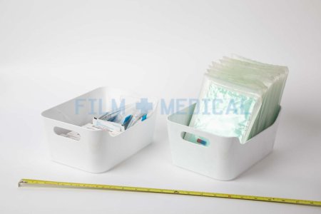 Tray White Plastic Dressed Medium (priced individually)
